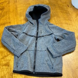 Nike zip up hoodie size 2T